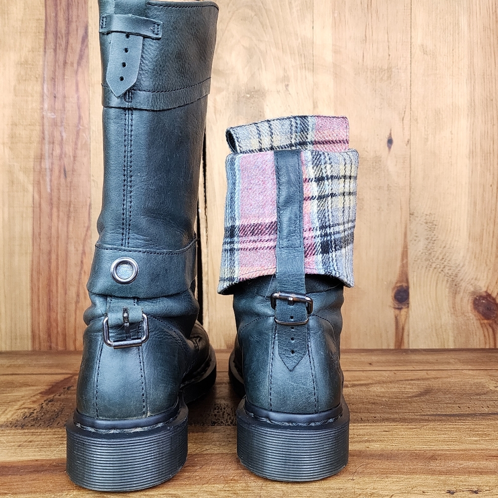 Dr. Martens Triumph - Picture 10 of 11